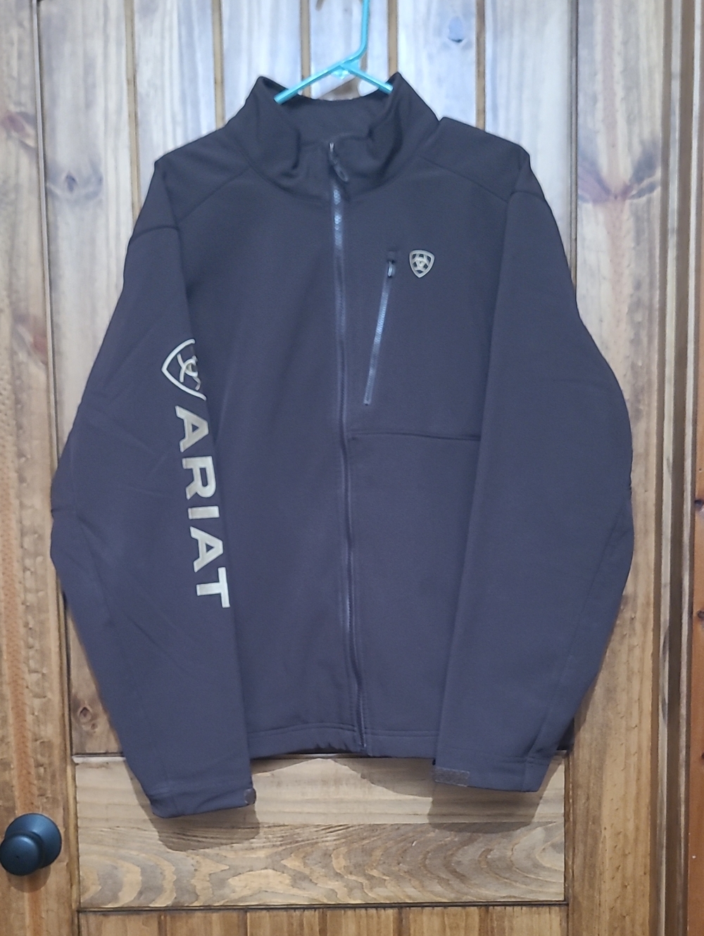 Ariat Men's Brown Softshell Jacket. Size L